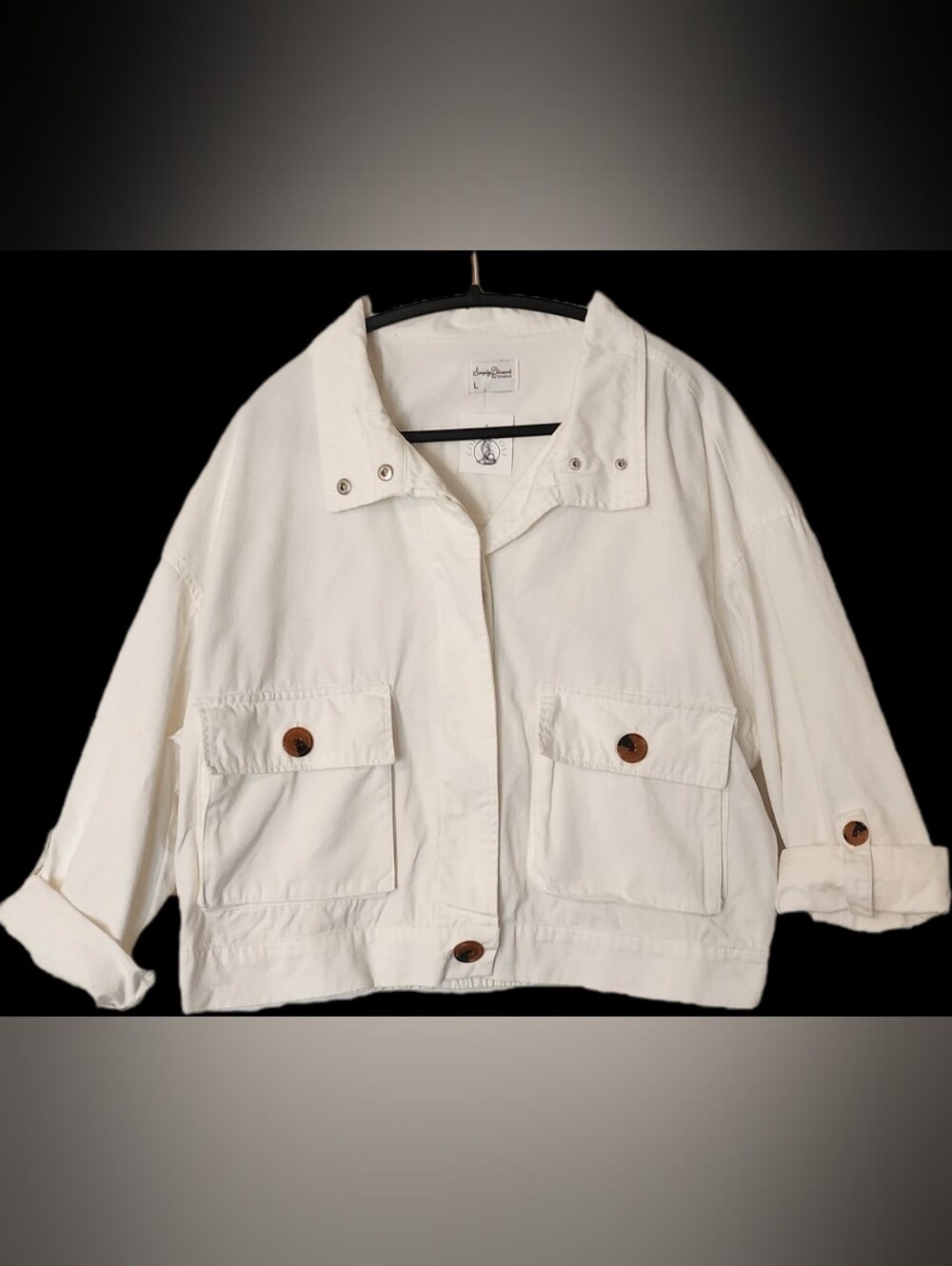 Cream Cotton Utility Jacket with Button-Flap Pockets